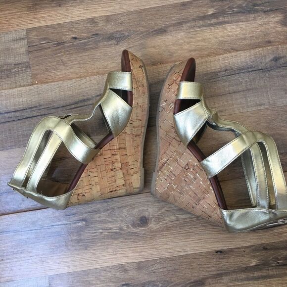 Dolce Vita Gold/Cork Wedges 7 1/2 - Picture 5 of 7